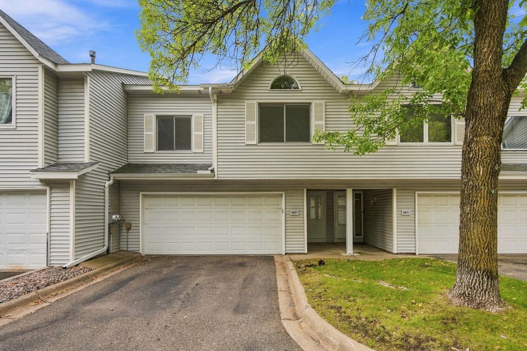 8827 Norway Street NW, Coon Rapids, MN 55433 — exterior