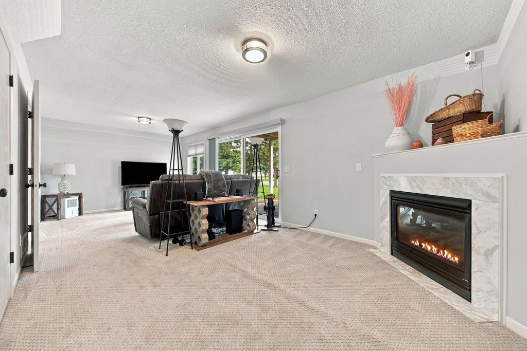 8827 Norway Street NW, Coon Rapids, MN 55433 — photo 4