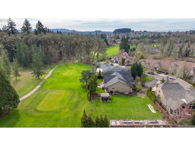 1663 Nw MEDINAH Dr, Mc Minnville, OR 97128