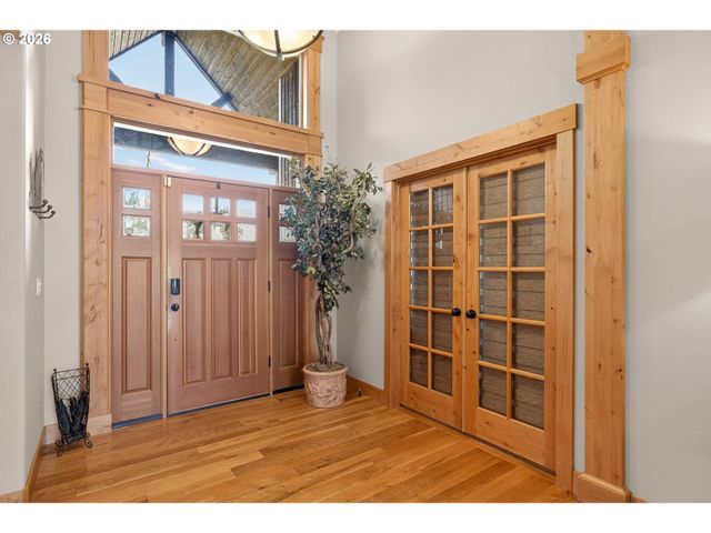 1663 Nw MEDINAH Dr, Mc Minnville, OR 97128