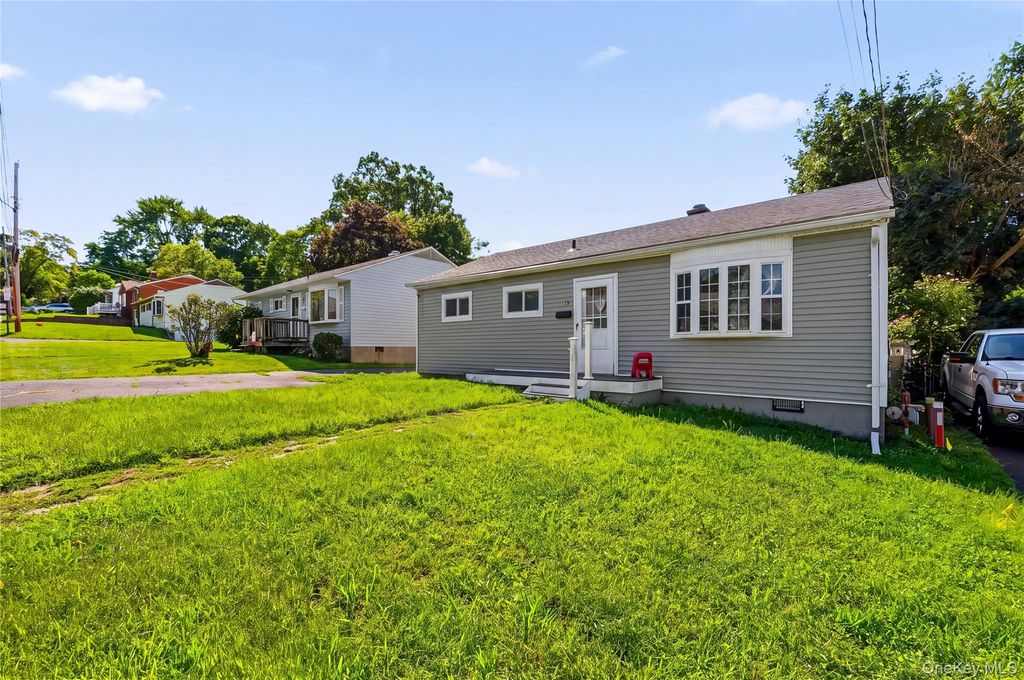 19 Blake Street, Newburgh, NY 12550 — photo 3