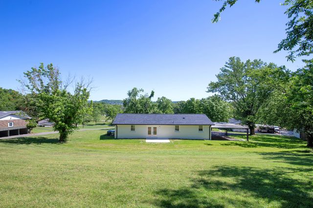 407 Fannin Drive, Goodlettsville, TN 37072