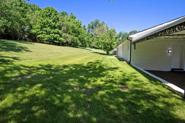 407 Fannin Drive, Goodlettsville, TN 37072