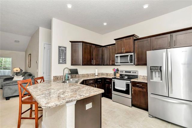 6 DIAMOND COVE COURT, Ocala, FL 34472