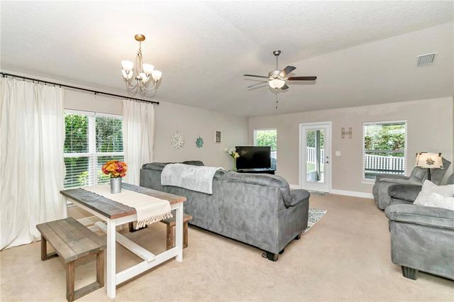 6 DIAMOND COVE COURT, Ocala, FL 34472