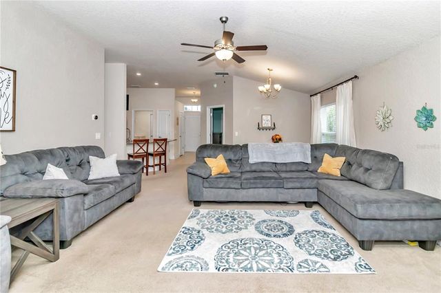 6 DIAMOND COVE COURT, Ocala, FL 34472