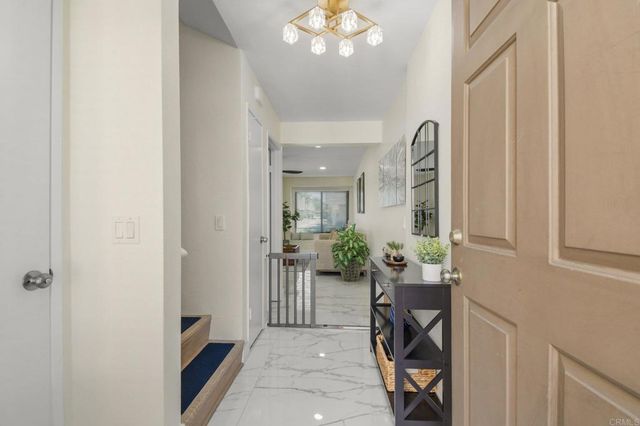 1506 Granite Hills Dr C, El Cajon, CA 92019