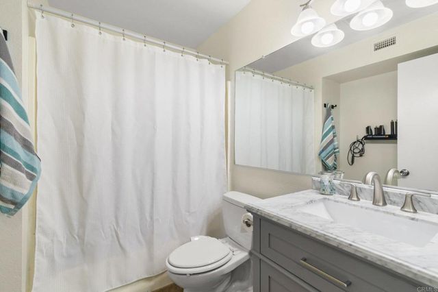 1506 Granite Hills Dr C, El Cajon, CA 92019