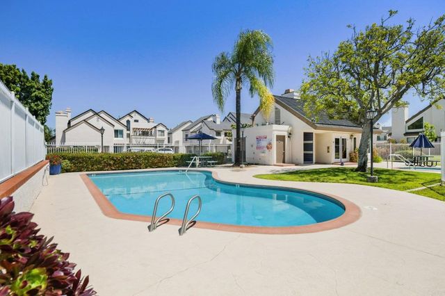 1506 Granite Hills Dr C, El Cajon, CA 92019