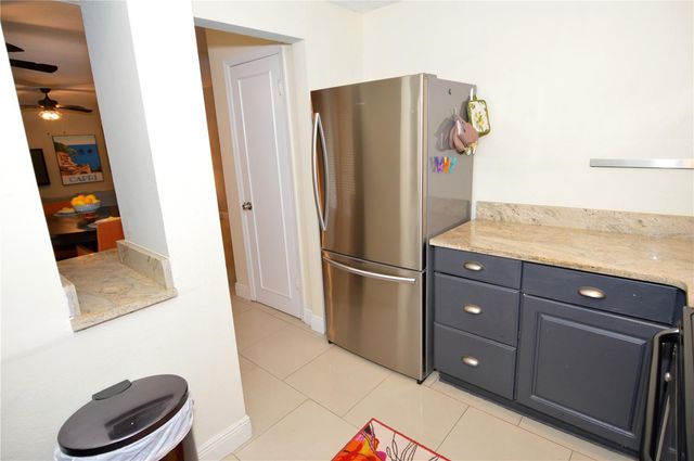 3873 POMPANO DRIVE SE D, St Petersburg, FL 33705