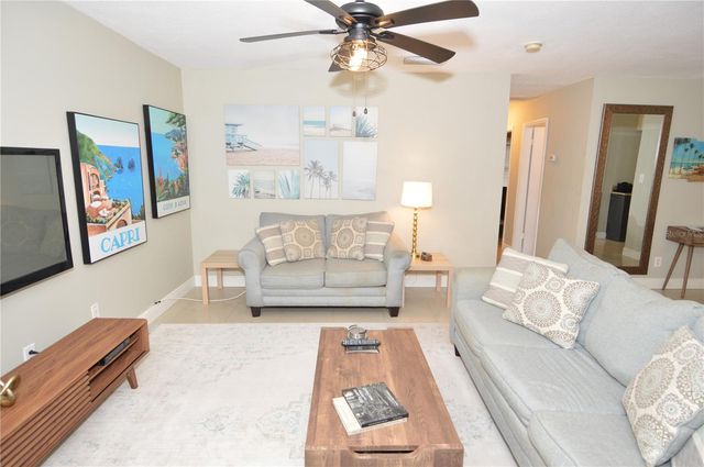 3873 POMPANO DRIVE SE D, St Petersburg, FL 33705