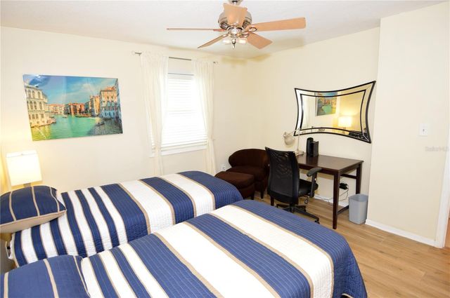 3873 POMPANO DRIVE SE D, St Petersburg, FL 33705