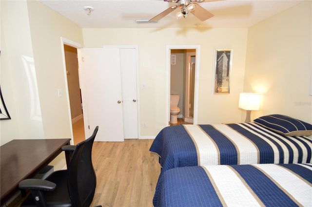 3873 POMPANO DRIVE SE D, St Petersburg, FL 33705