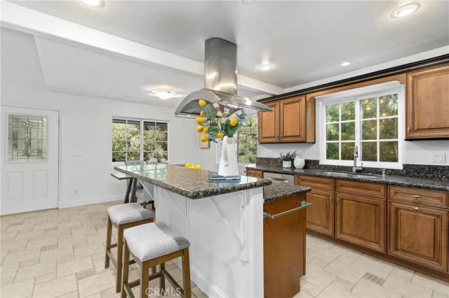 30032 Oak Lane, Silverado Canyon, CA 92676