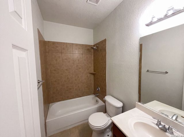 26210 Presidio Mesa, Boerne, TX 78015