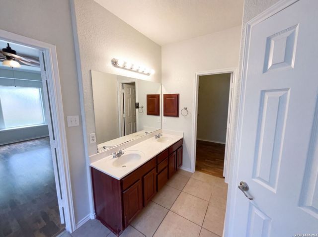 26210 Presidio Mesa, Boerne, TX 78015