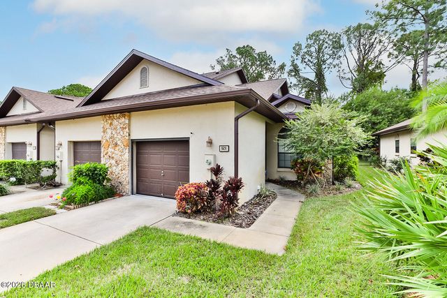 121 Dovecote Lane, Daytona Beach, FL 32114