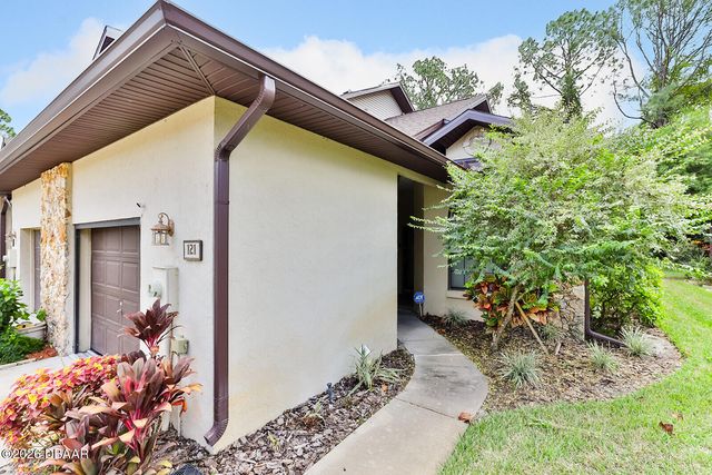 121 Dovecote Lane, Daytona Beach, FL 32114