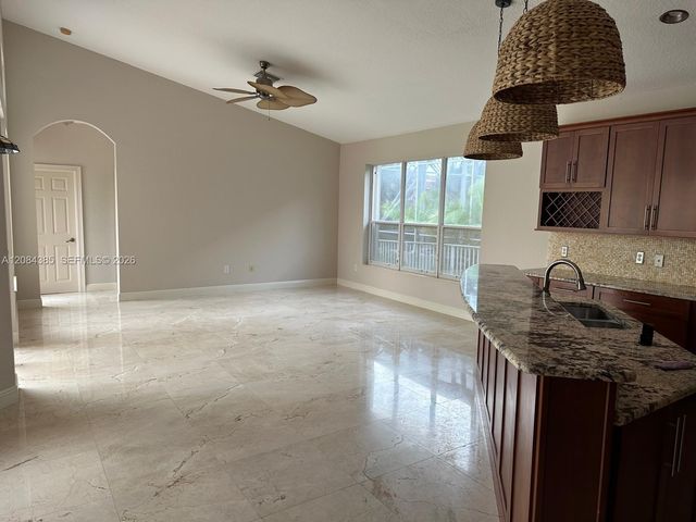18580 SW 44th Street 1, Miramar, FL 33029