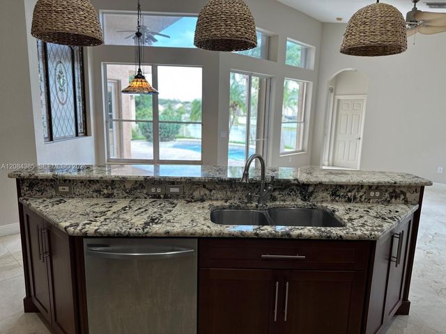 18580 SW 44th Street 1, Miramar, FL 33029