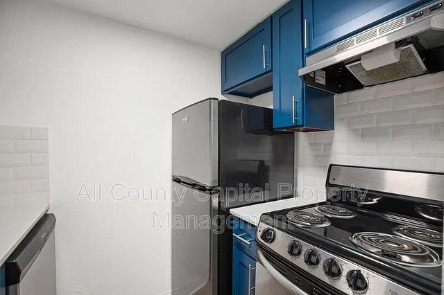 502 W 35th ST 203, Austin, TX 78705