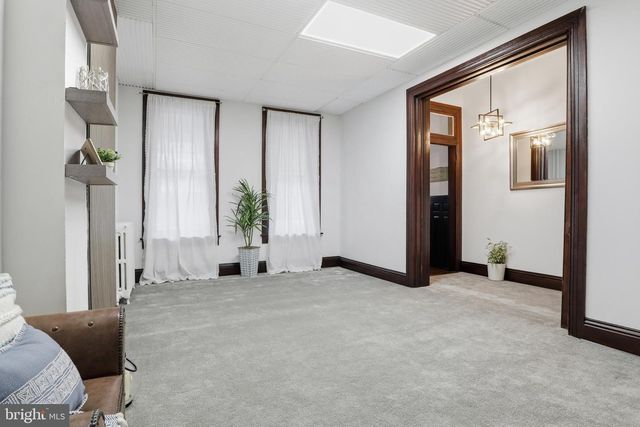 727 W KING ST, York, PA 17401