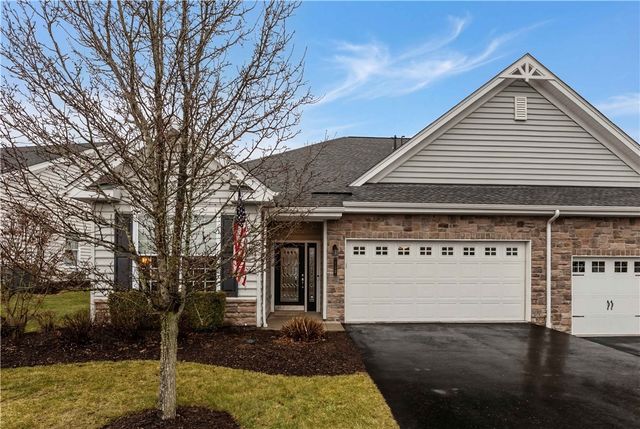 137 Freedom Ln, Ohio Twp, PA 15143