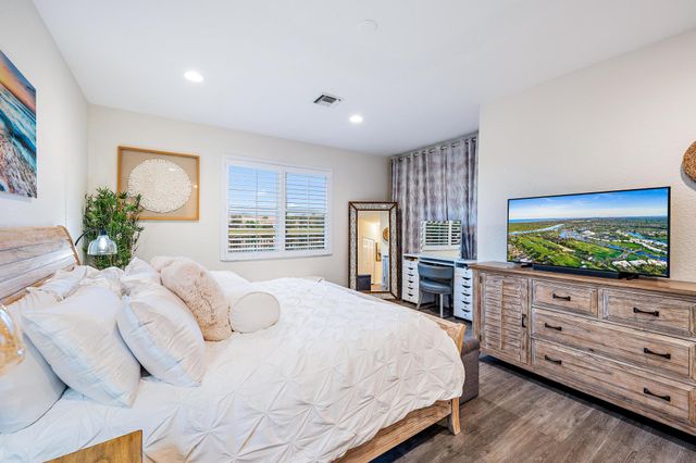 7739 SE Heritage Boulevard, Hobe Sound, FL 33455