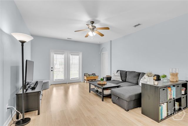 69 Chapel Lk N Drive, Savannah, GA 31419