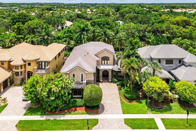 10380 Trianon Place, Wellington, FL 33449
