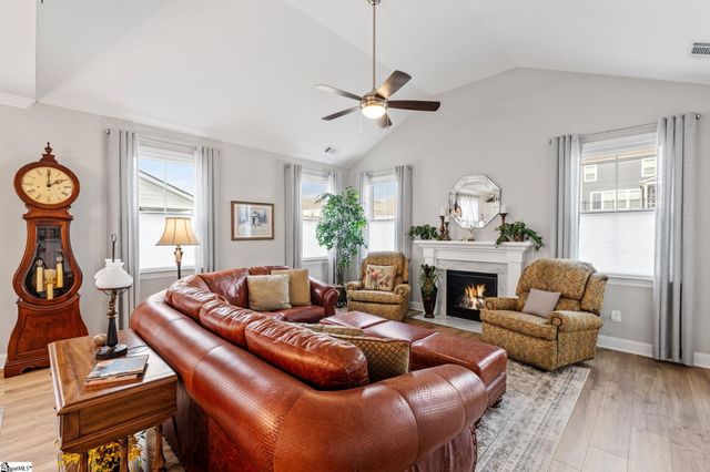 319 Encampment Boulevard, Simpsonville, SC 29681