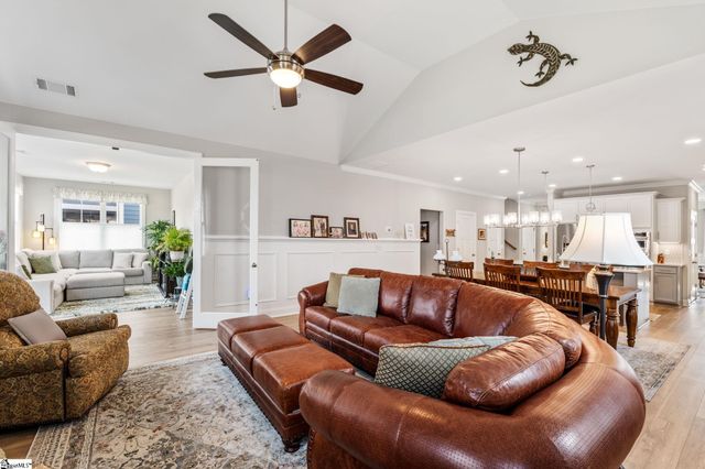 319 Encampment Boulevard, Simpsonville, SC 29681