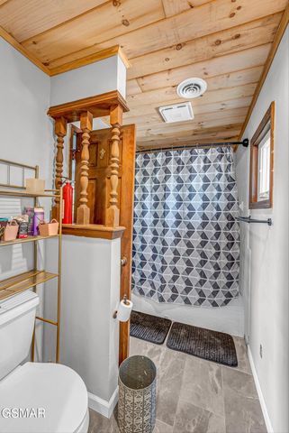 1131 Lindsey Drive, Sevierville, TN 37876