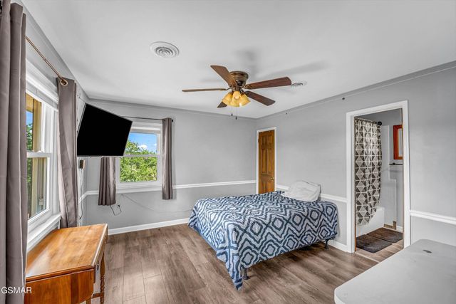 1131 Lindsey Drive, Sevierville, TN 37876