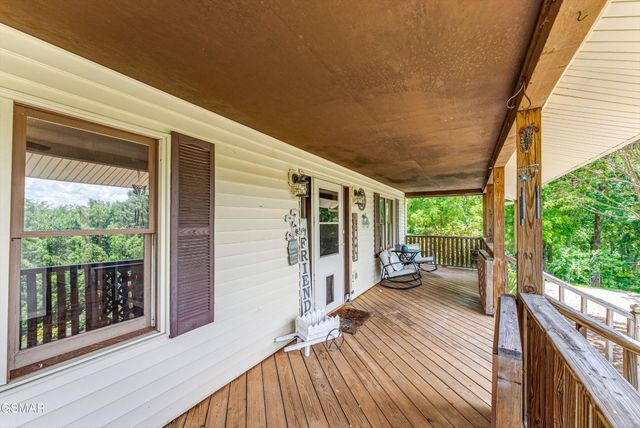1131 Lindsey Drive, Sevierville, TN 37876
