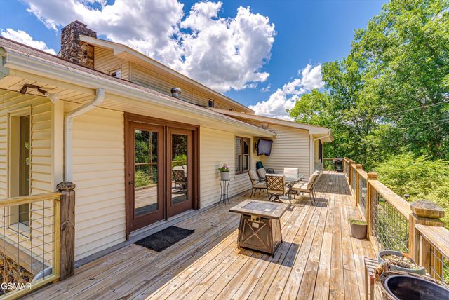 1131 Lindsey Drive, Sevierville, TN 37876