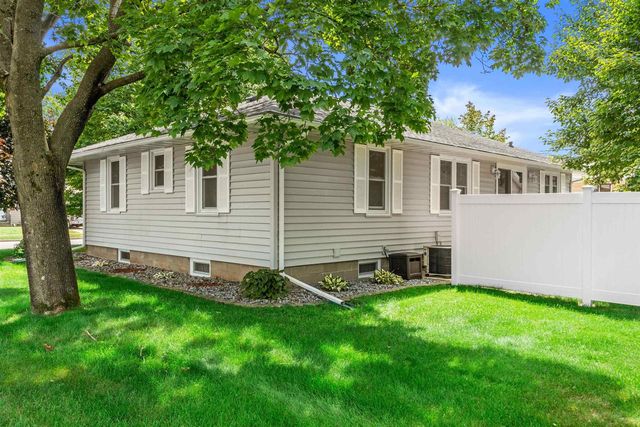 2010 CHASE STREET, Wisconsin Rapids, WI 54495