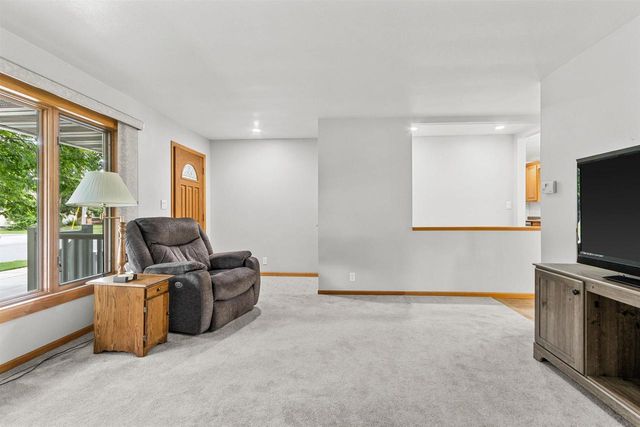 2010 CHASE STREET, Wisconsin Rapids, WI 54495