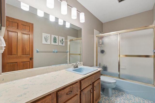 1473 Windemere Drive NE, Fridley, MN 55421