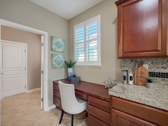1143 Fairway Valley Ln, Lincoln, CA 95648