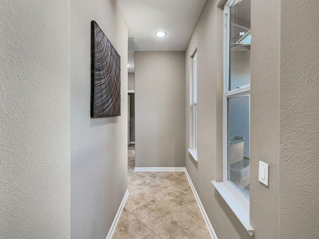 1143 Fairway Valley Ln, Lincoln, CA 95648