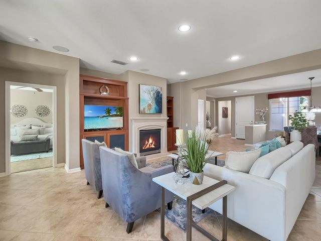 1143 Fairway Valley Ln, Lincoln, CA 95648