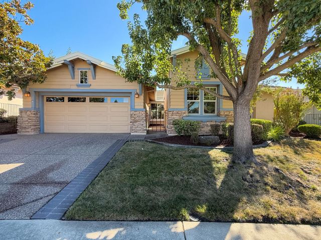 1143 Fairway Valley Ln, Lincoln, CA 95648