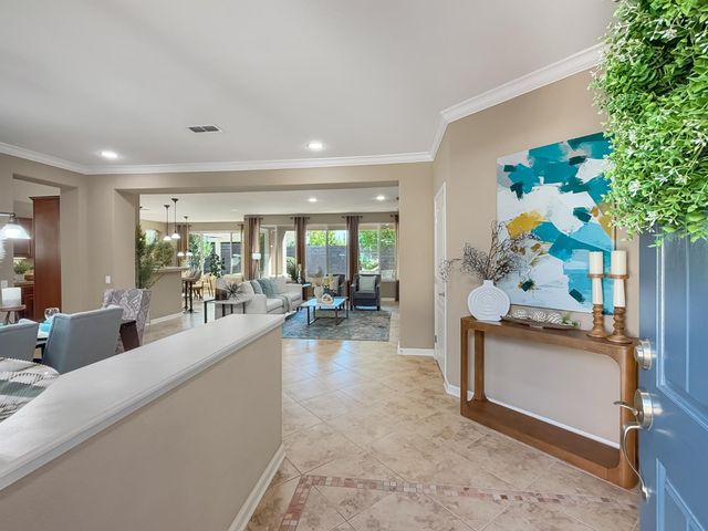 1143 Fairway Valley Ln, Lincoln, CA 95648