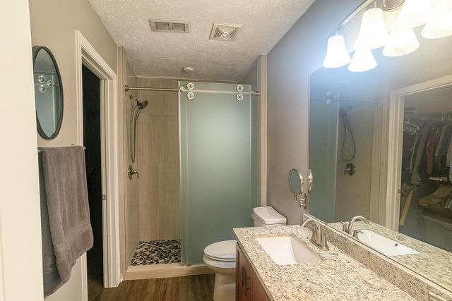 4120 Empire Maker Way, Murfreesboro, TN 37128