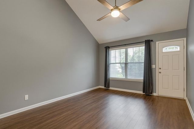 4120 Empire Maker Way, Murfreesboro, TN 37128