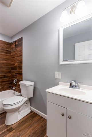 3104 Wyoming Street, St Louis, MO 63118
