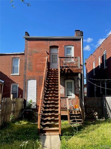 3104 Wyoming Street, St Louis, MO 63118