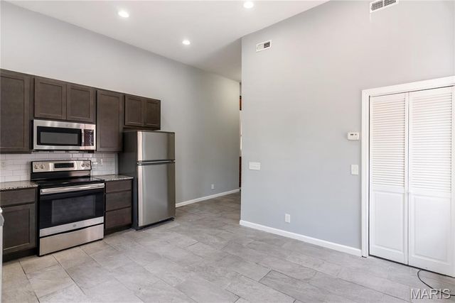3104 Wyoming Street, St Louis, MO 63118
