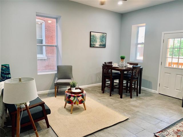 3104 Wyoming Street, St Louis, MO 63118